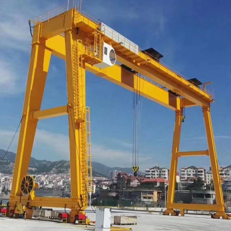 The Difference Between An Overhead Crane And A Gantry Crane